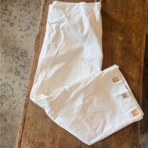 Jones New York White Stretch Pants 35 inseam , 24 inches